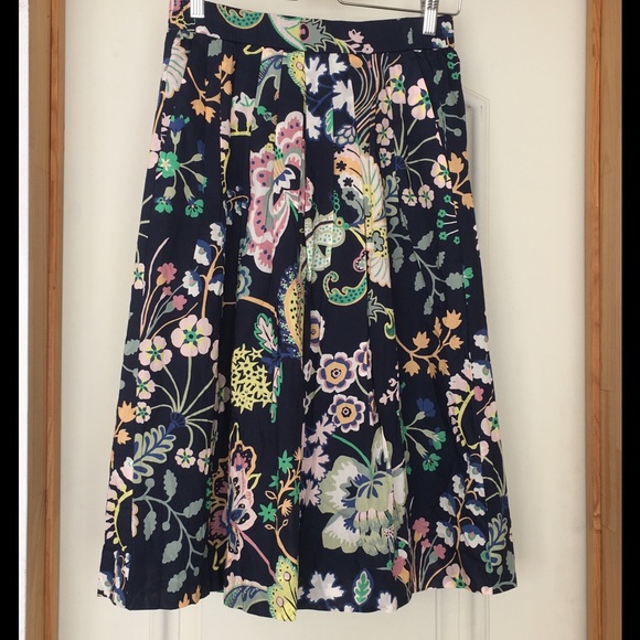 J.crew pleated floral cotton midi skirt. - Picture 2 of 7